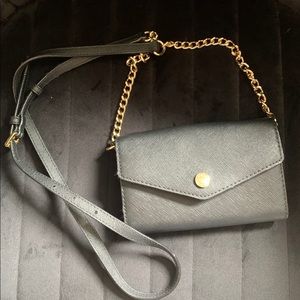 Michael Kors Crossbody wallet